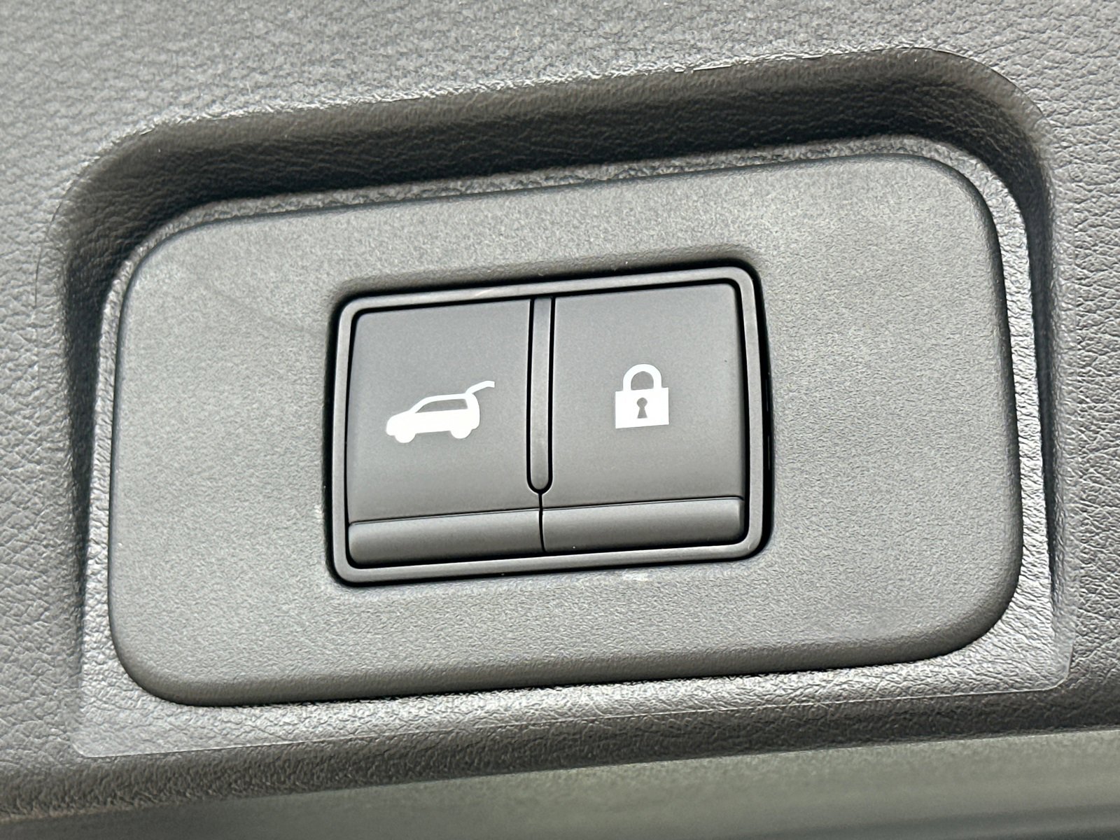 New 2026 Nissan Rogue SV w/ Cold Weather Package image 19