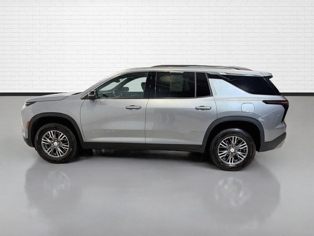 Used 2025 Chevrolet Traverse LT AWD/4WD image 6