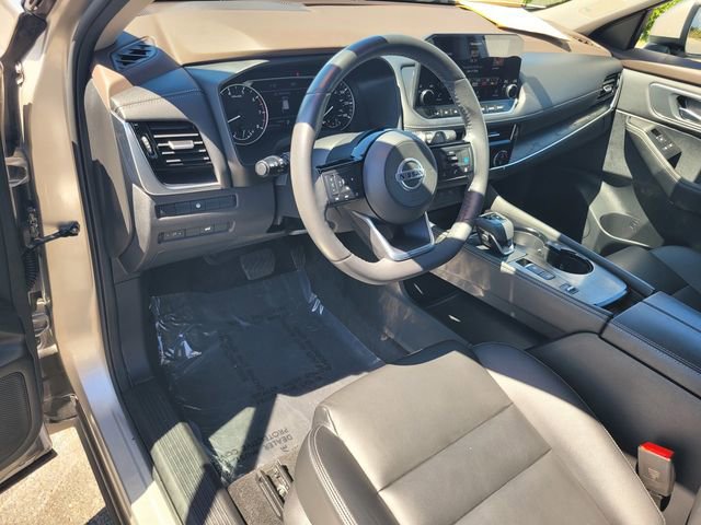 Used 2021 Nissan Rogue SL w/ Premium Package image 12