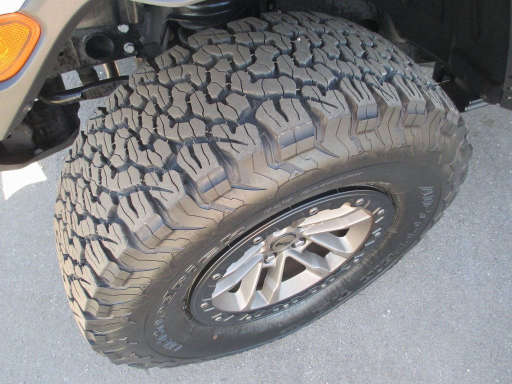 Used 2024 Jeep Wrangler Unlimited Rubicon 392 image 12