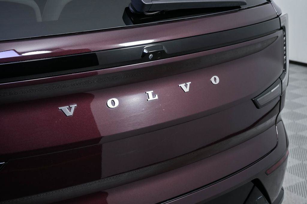Certified 2025 Volvo EX90 Ultra AWD/4WD image 40