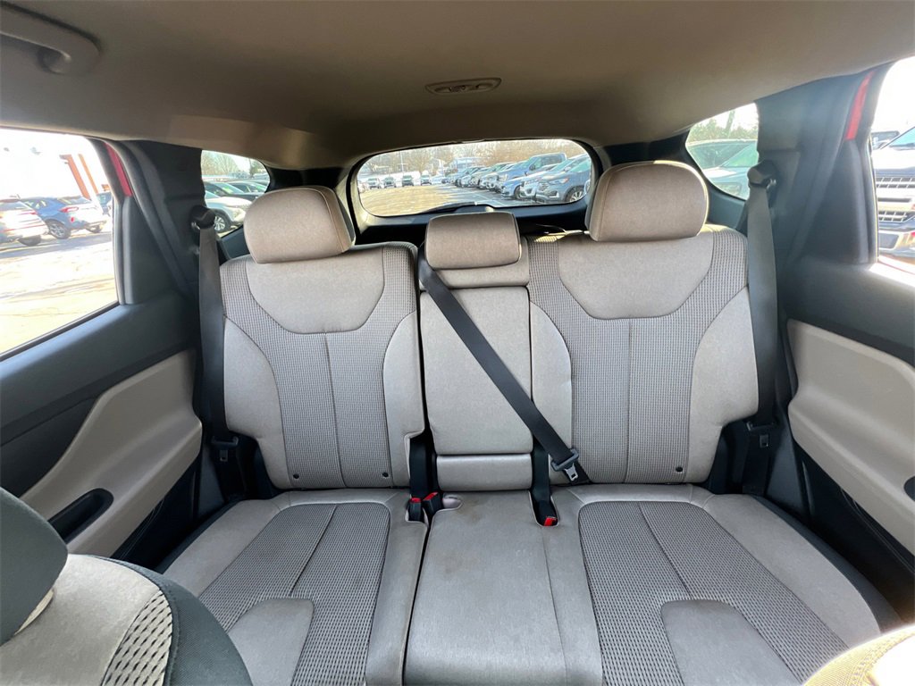 Used 2023 Hyundai Santa Fe SEL image 28