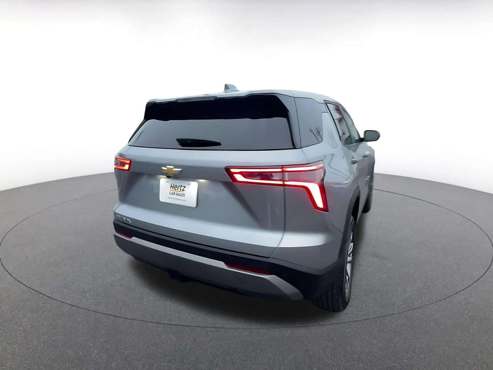 Used 2025 Chevrolet Equinox LT image 14