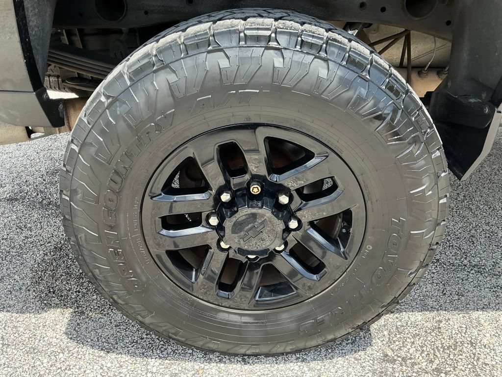 Used 2019 Chevrolet Silverado 2500 LTZ w/ Duramax Plus Package AWD/4WD image 26