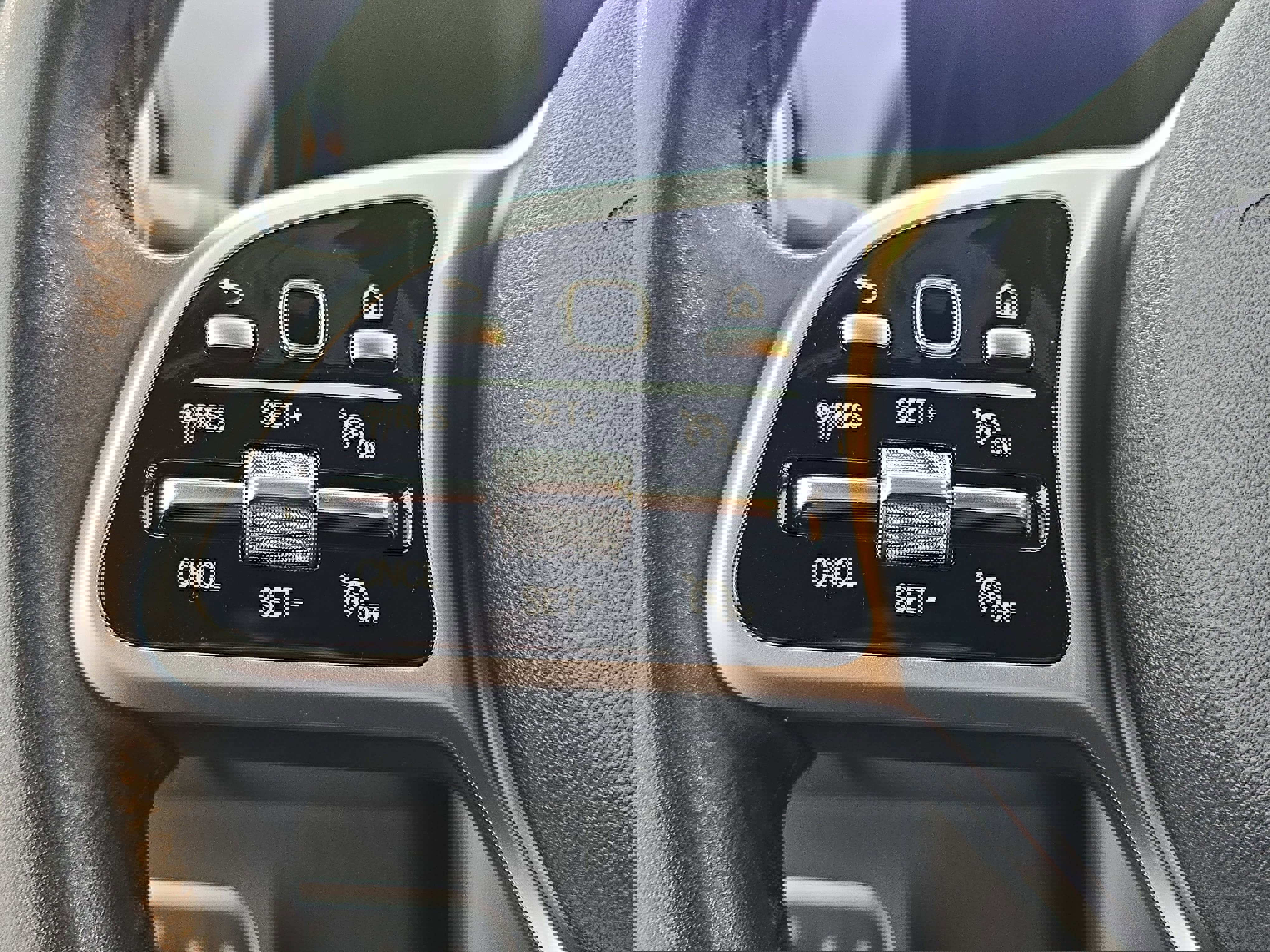 Certified 2022 Mercedes-Benz GLB 250 4MATIC image 17