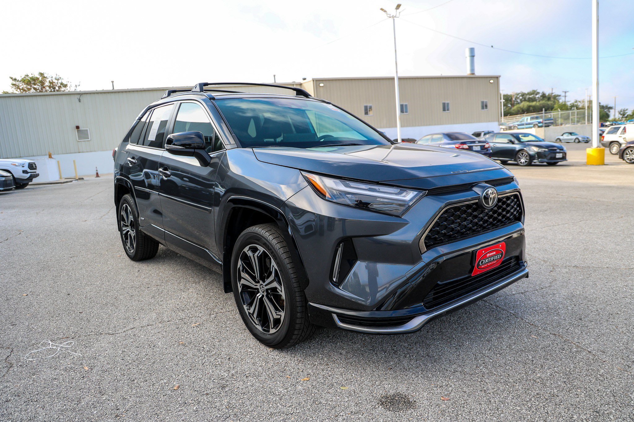 Certified 2025 Toyota RAV4 XSE AWD/4WD image 5