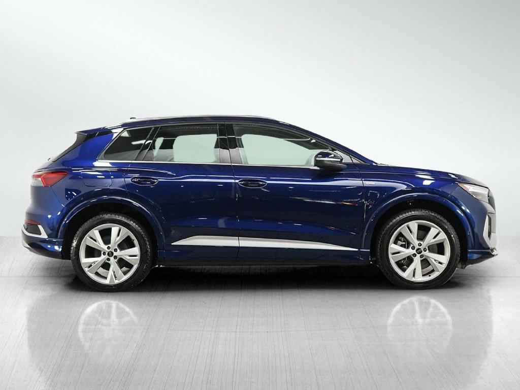 Used 2023 Audi Q4 e-tron Premium Plus w/ Premium Plus AWD/4WD image 6