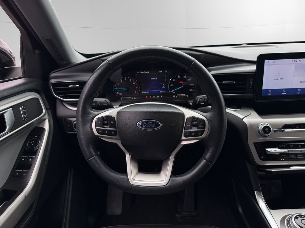 Certified 2022 Ford Explorer XLT w/ Equipment Group 202A image 13