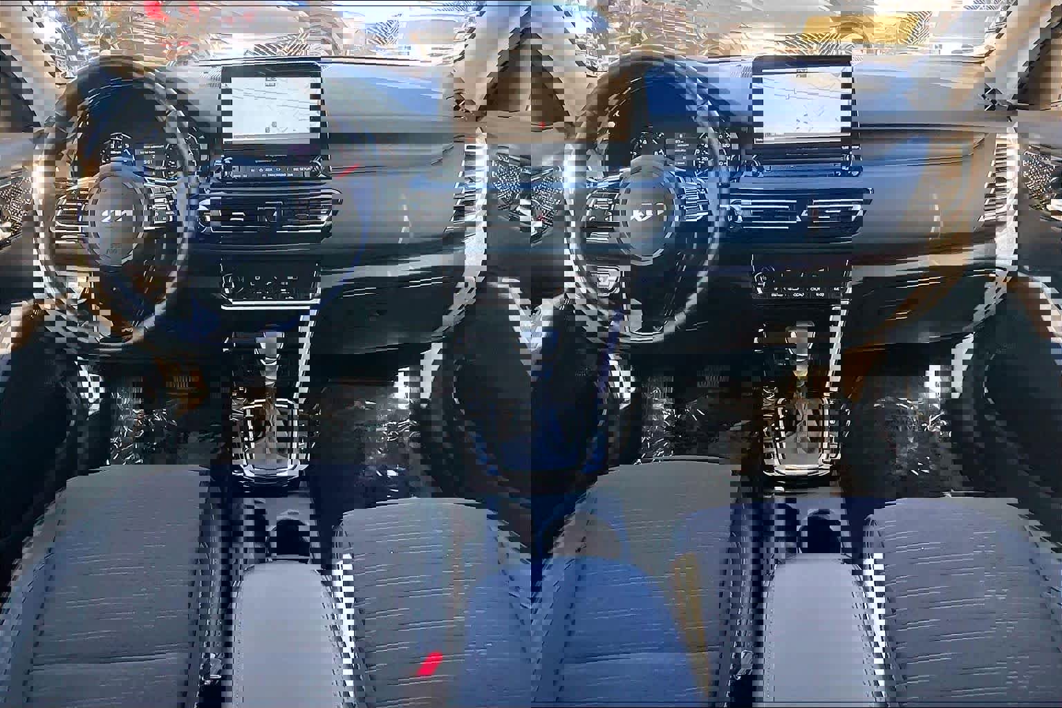 Used 2022 Kia Seltos Nightfall Edition image 15