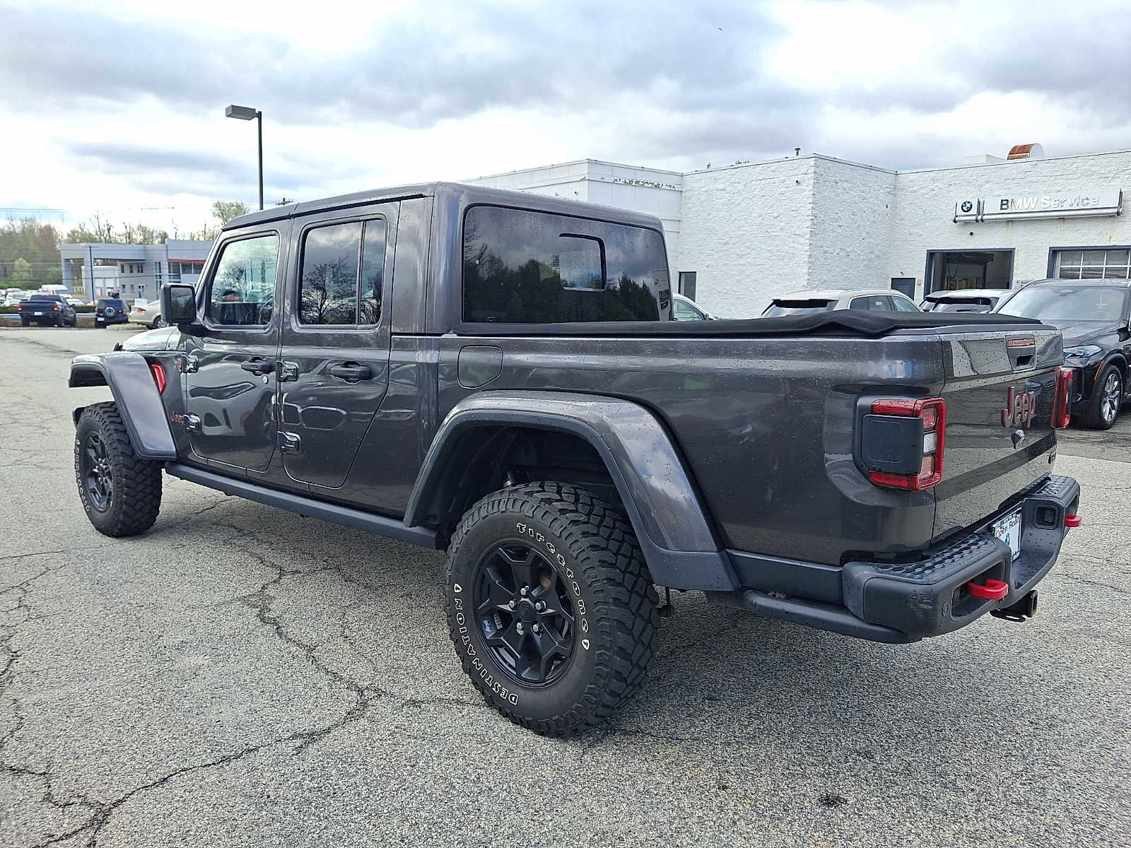 Used 2020 Jeep Gladiator Rubicon AWD/4WD image 4