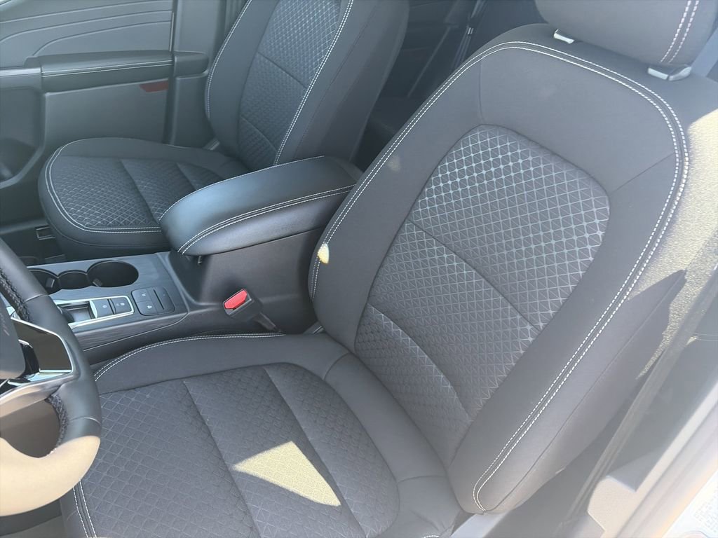 Used 2024 Ford Escape Active AWD/4WD image 12