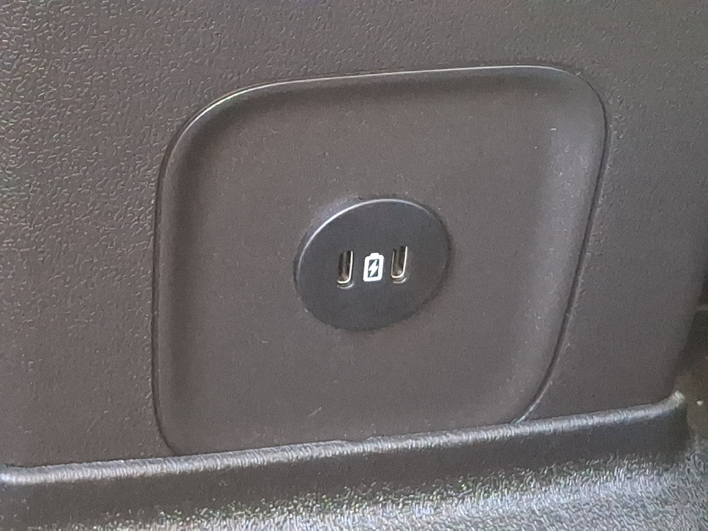 Used 2023 Ford Escape SE FWD image 11