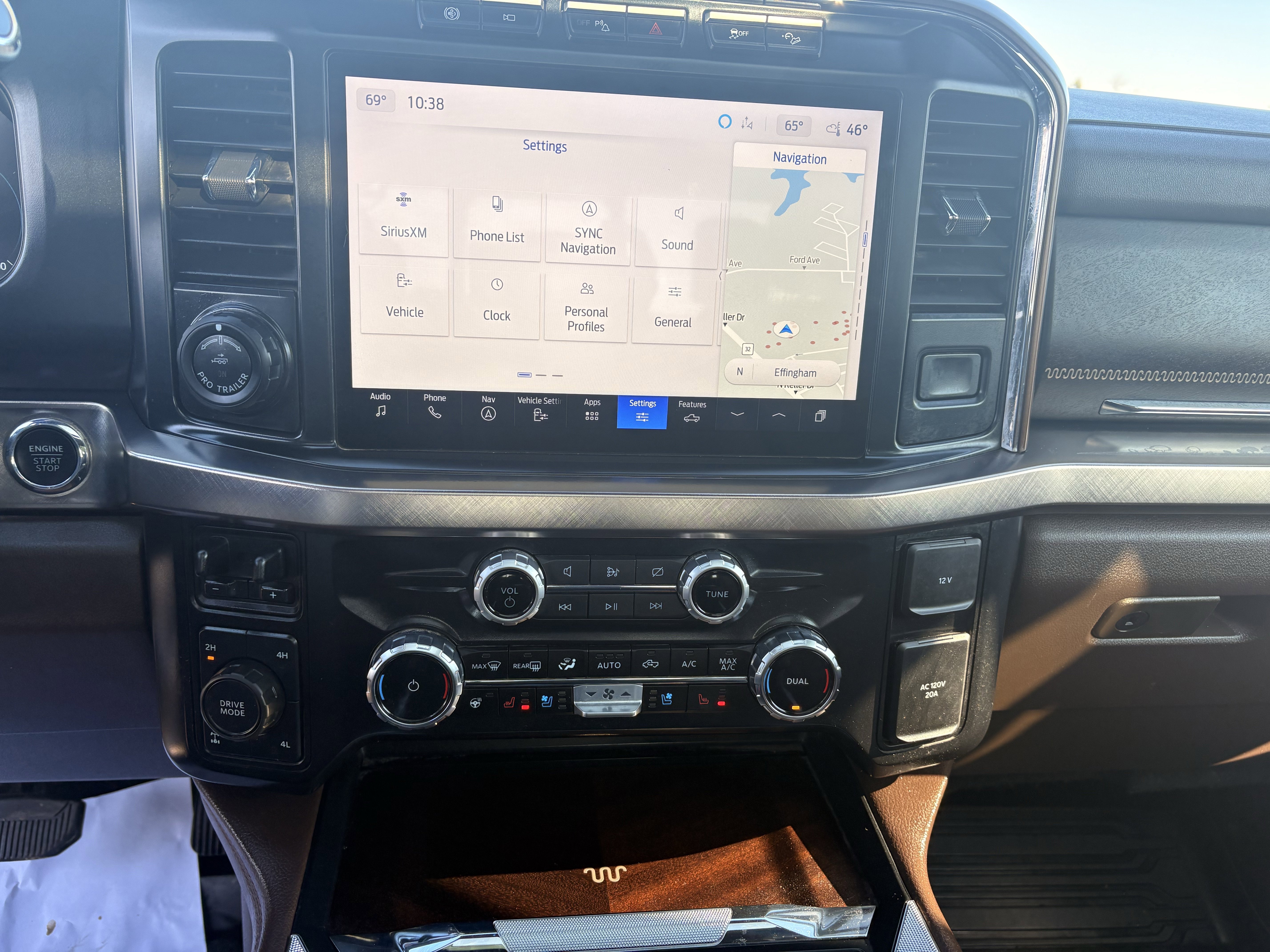 Used 2024 Ford F250 King Ranch w/ Chrome Package image 16