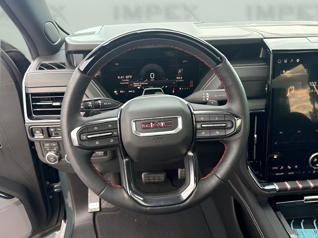 Used 2025 GMC Yukon XL AT4 Ultimate AWD/4WD image 13