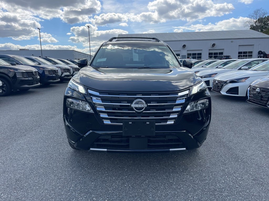 New 2026 Nissan Rogue Platinum w/ Platinum Premium Package image 3