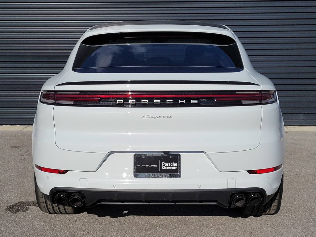 New 2026 Porsche Cayenne Coupe AWD/4WD image 6