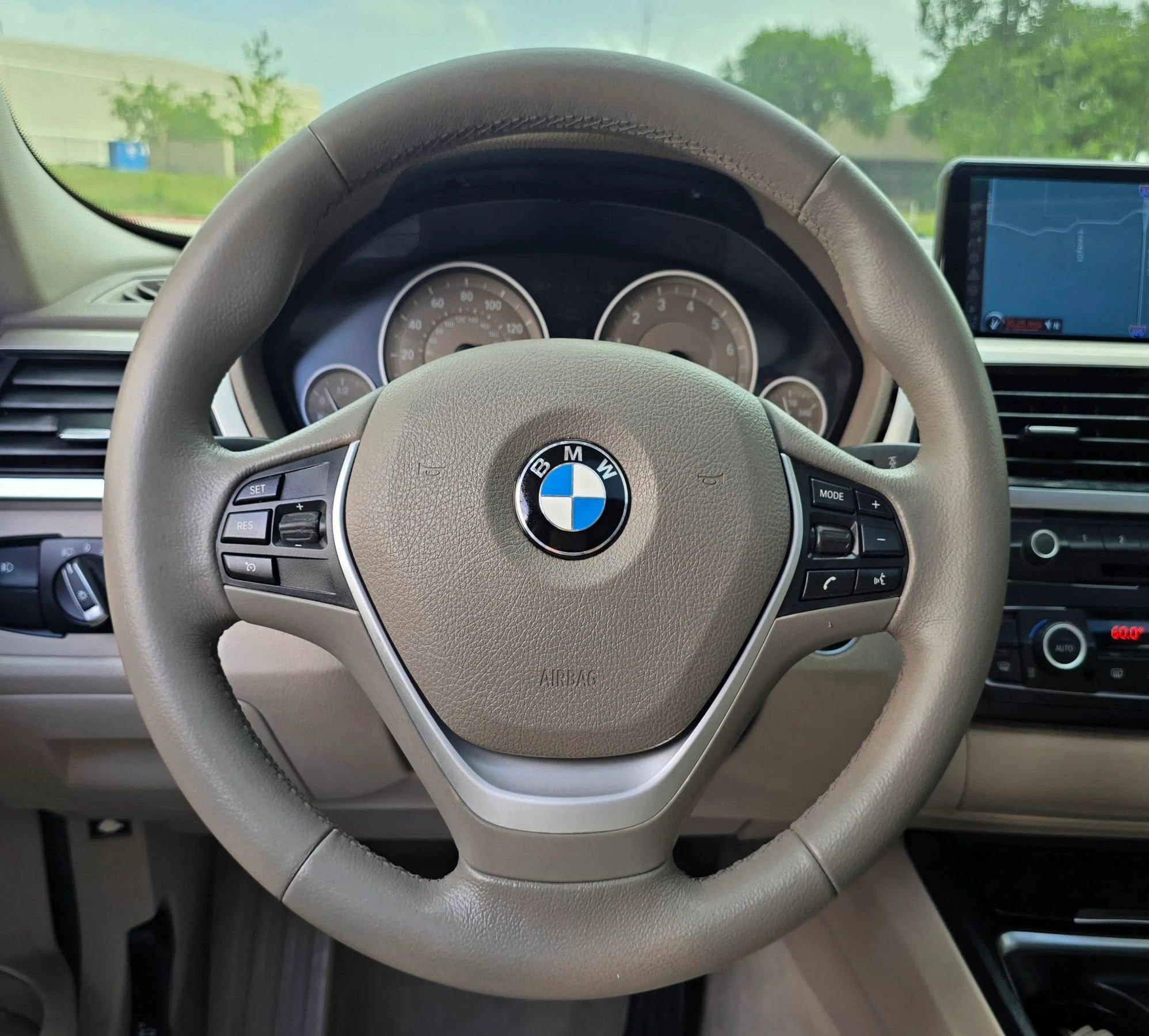 Used 2012 BMW 335i Sedan RWD image 22