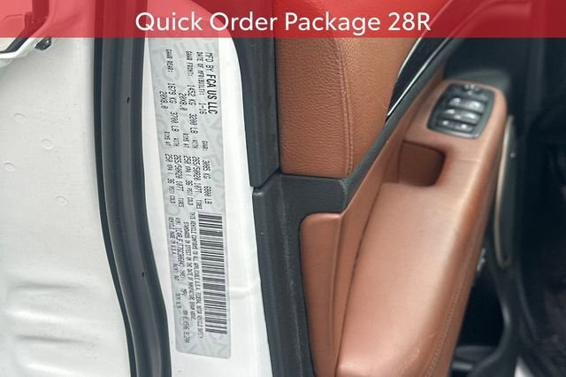 Used 2016 Jeep Grand Cherokee Summit image 4