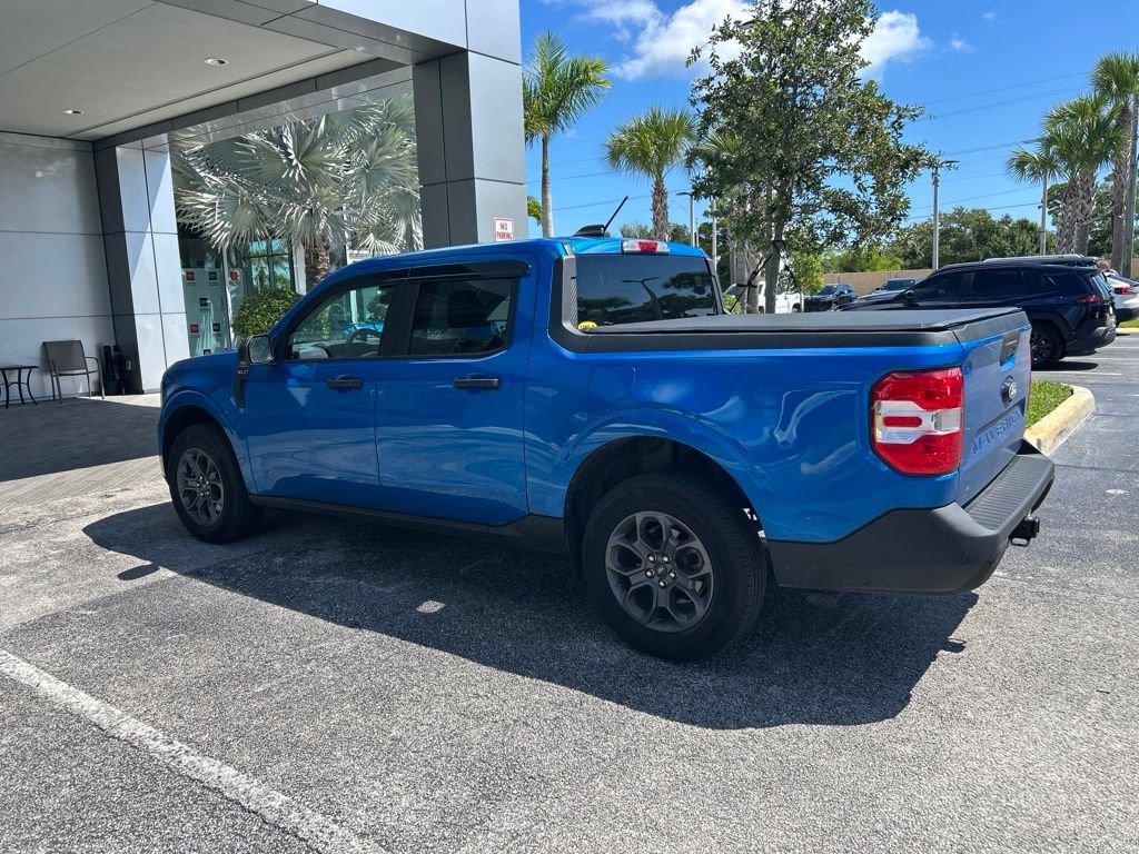 Used 2025 Ford Maverick XLT FWD image 4