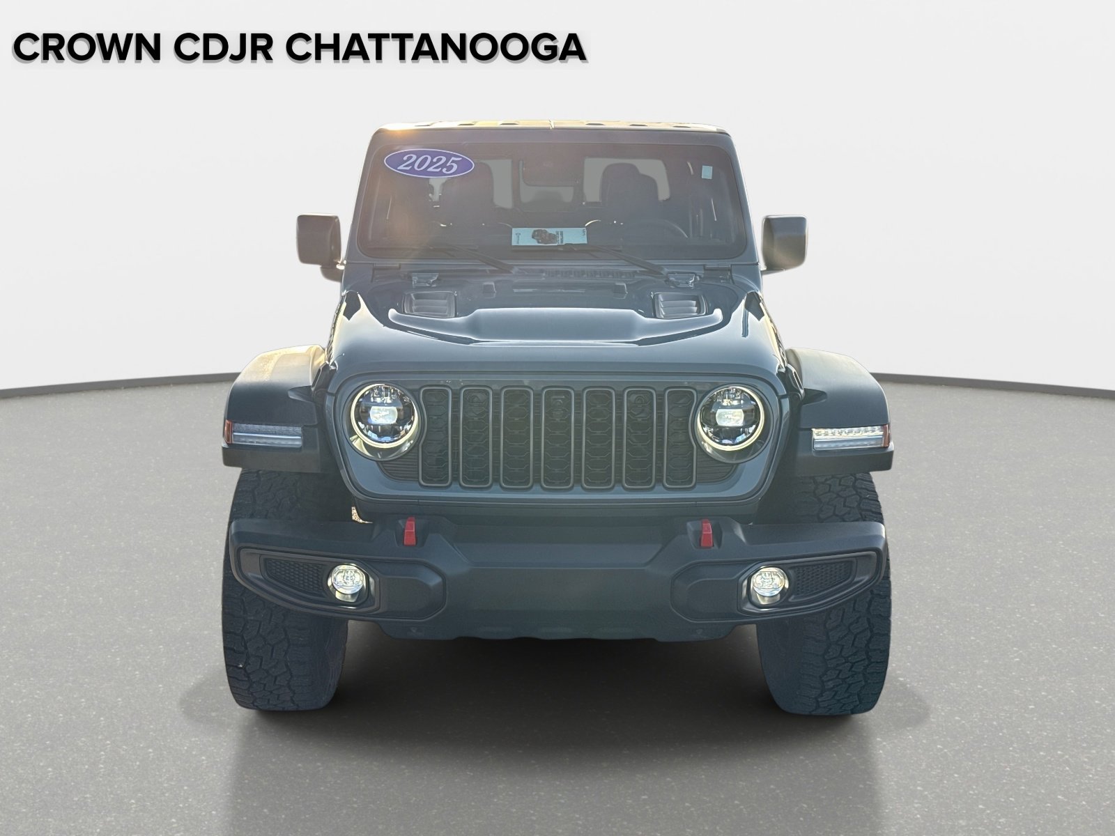 Certified 2025 Jeep Gladiator Rubicon w/ Safety Group image 9