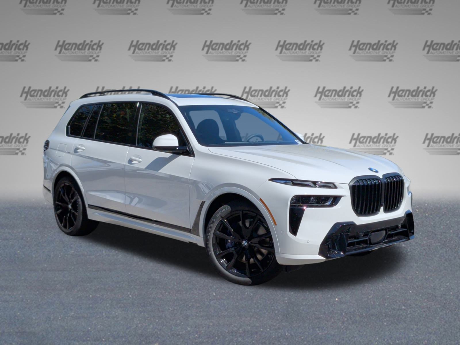 New 2026 BMW X7 xDrive40i w/ Executive Package image 2