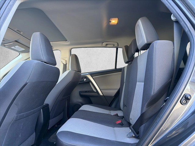 Used 2015 Toyota RAV4 XLE AWD/4WD image 22