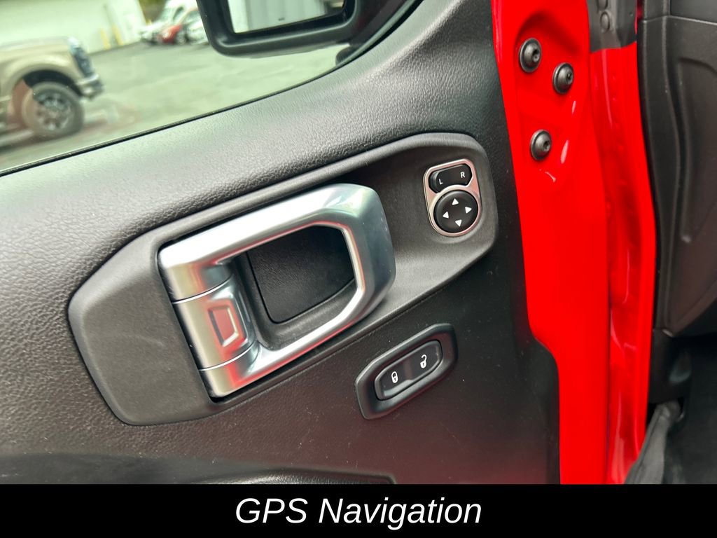 Used 2024 Jeep Wrangler Unlimited Rubicon 4xe w/ Technology Group AWD/4WD image 14