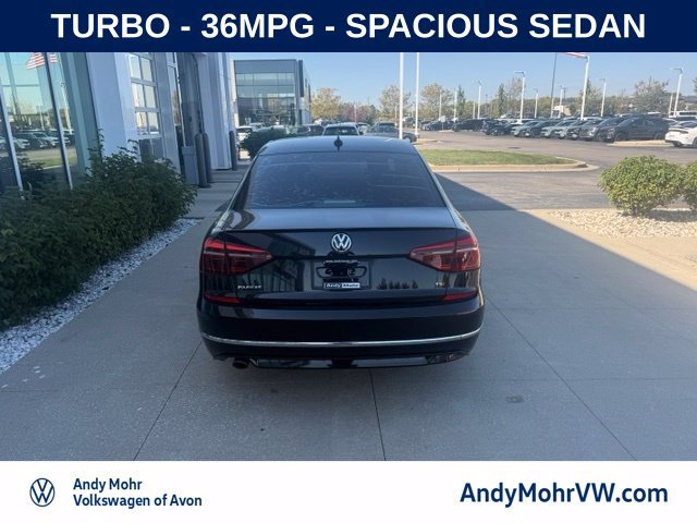 Used 2018 Volkswagen Passat 2.0T R-Line FWD image 7