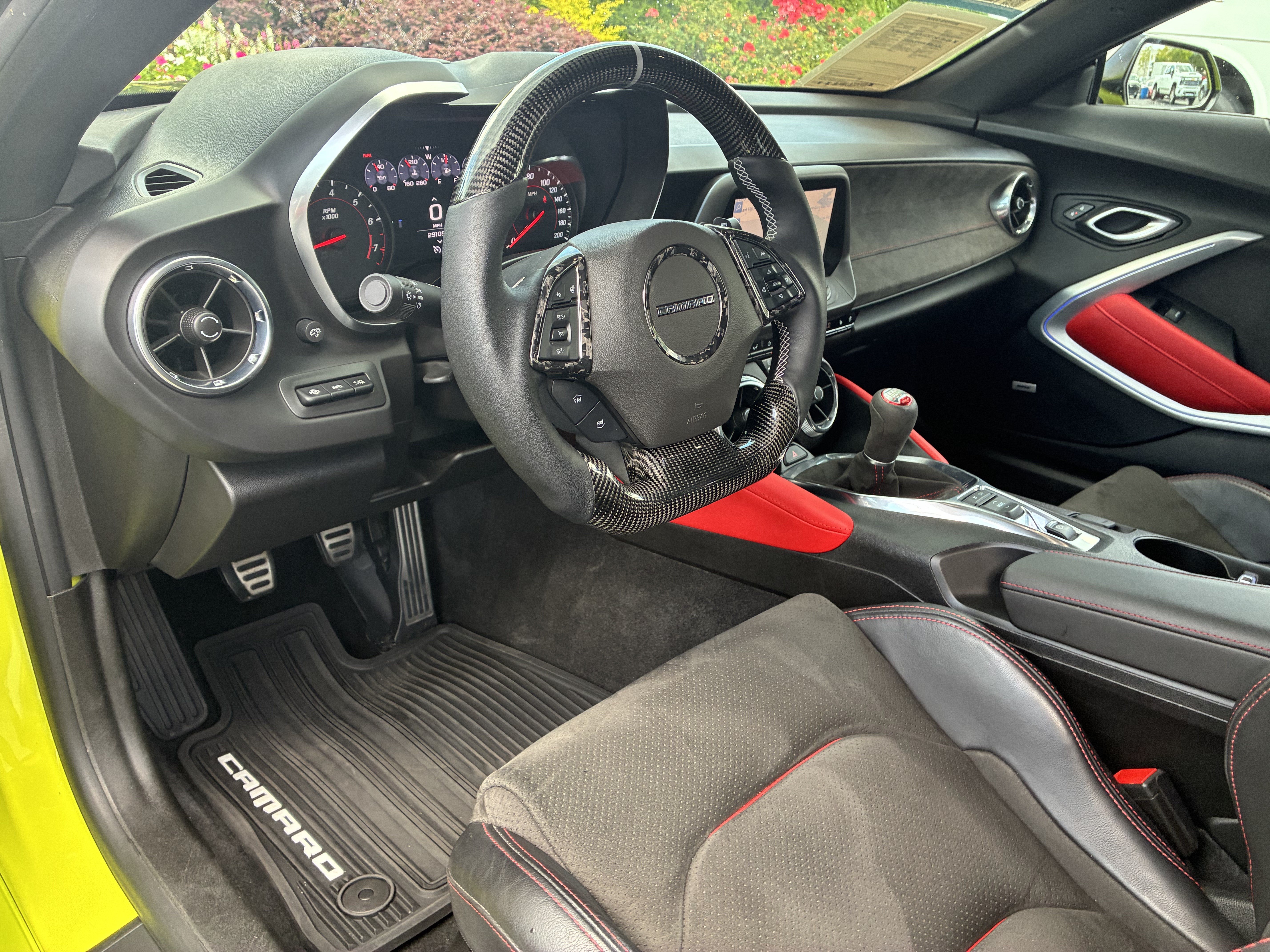 Used 2021 Chevrolet Camaro ZL1 RWD image 18