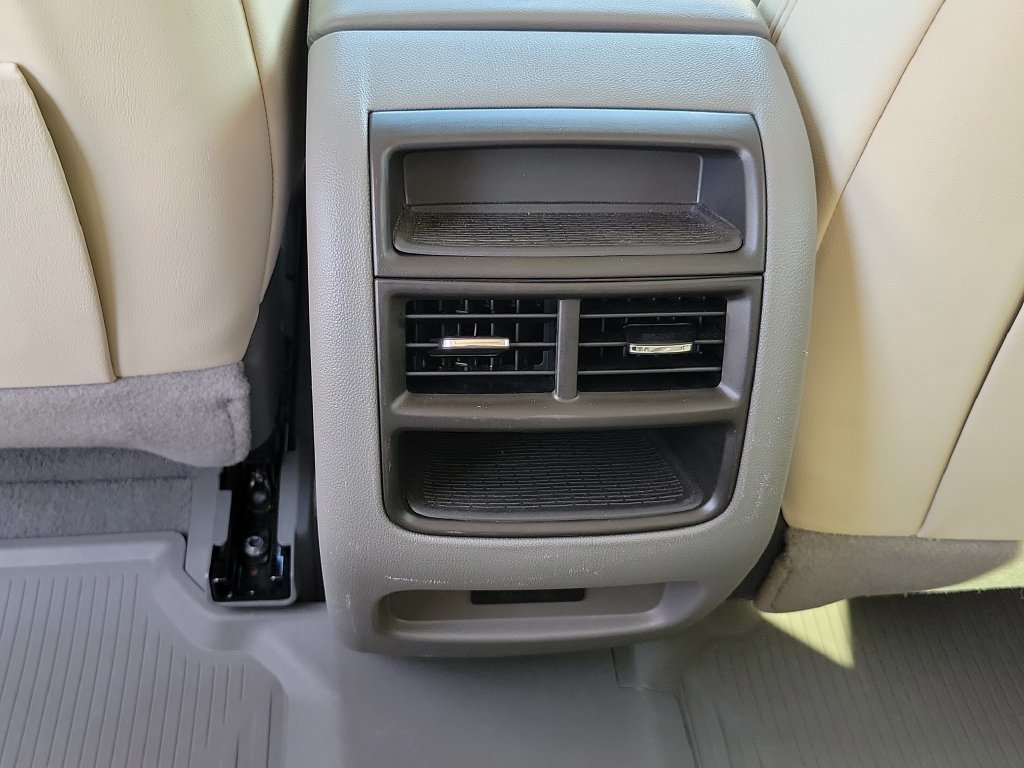 Used 2022 Cadillac XT5 Premium Luxury w/ LPO, Floor Liner Package FWD image 37