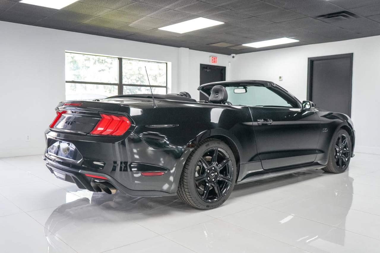 Used 2019 Ford Mustang GT Premium w/ Black Accent Package RWD image 5