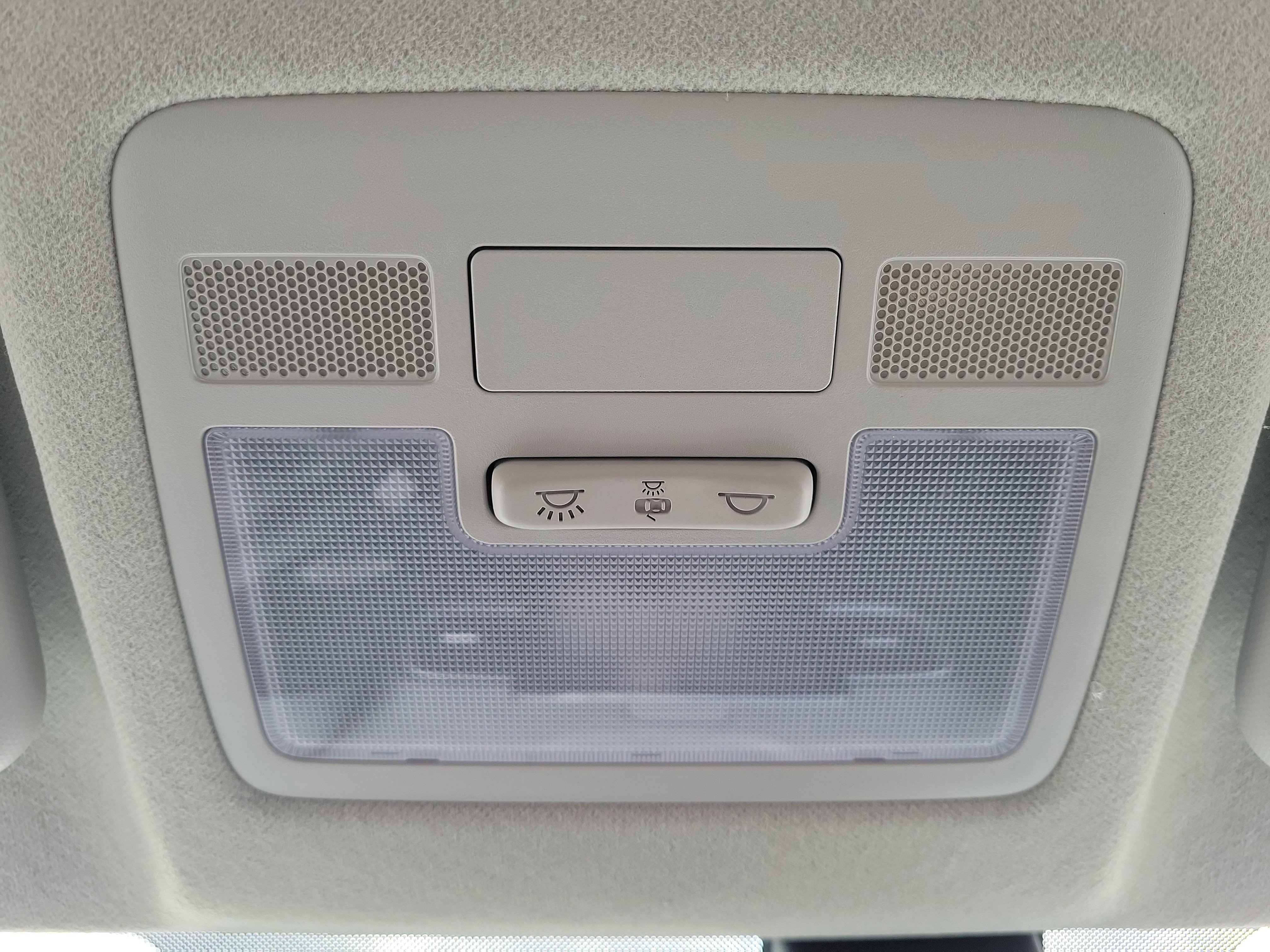 Used 2023 Hyundai Venue SE FWD image 29