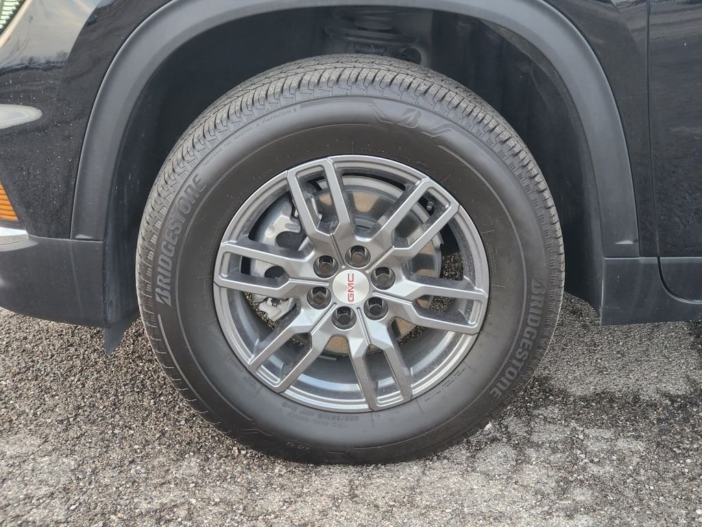 Used 2025 GMC Acadia Elevation FWD image 13