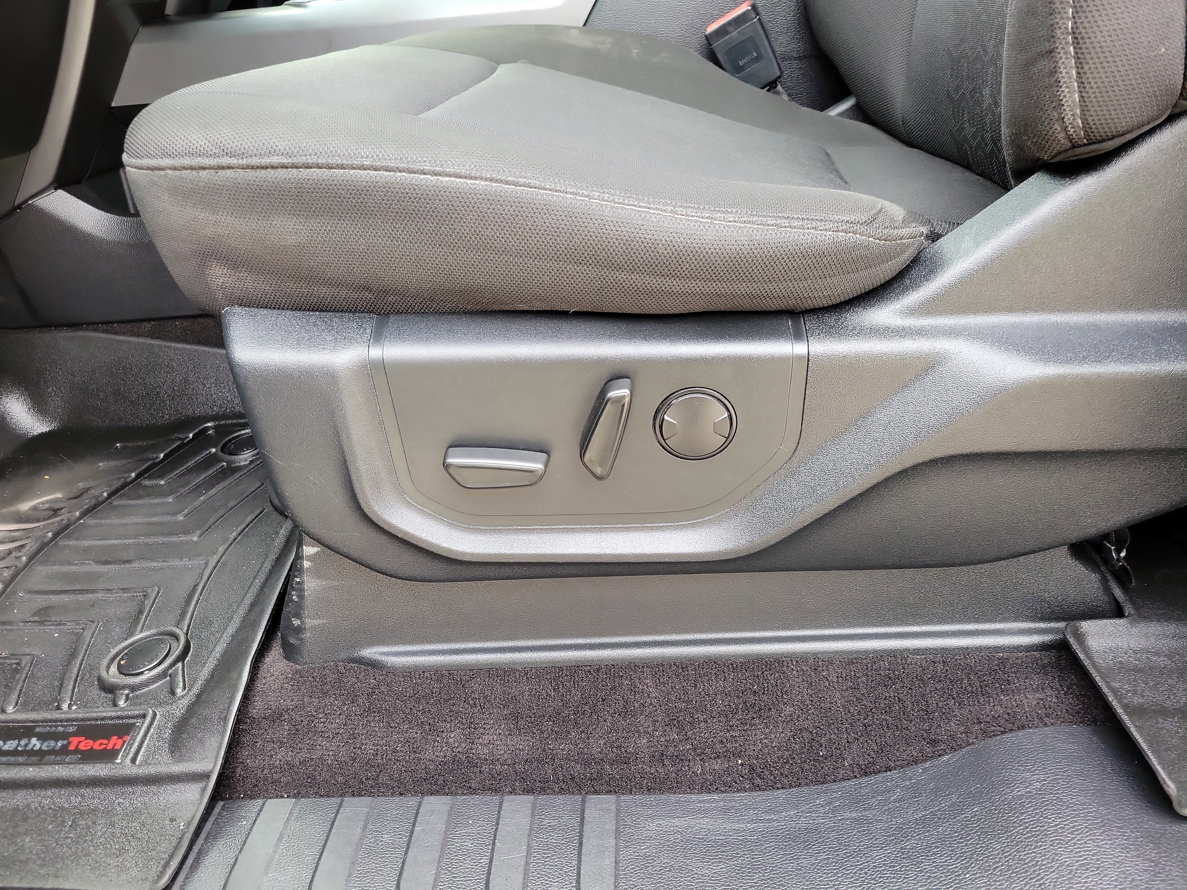 Used 2019 Ford F150 XLT w/ Equipment Group 302A Luxury image 24