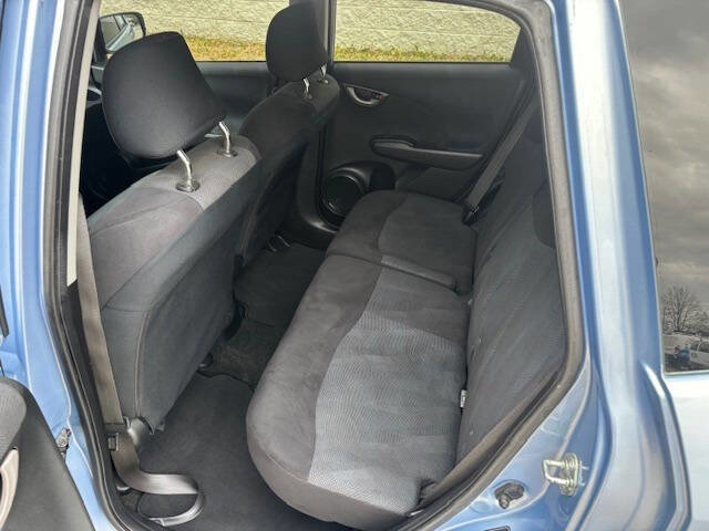Used 2010 Honda Fit Sport image 8