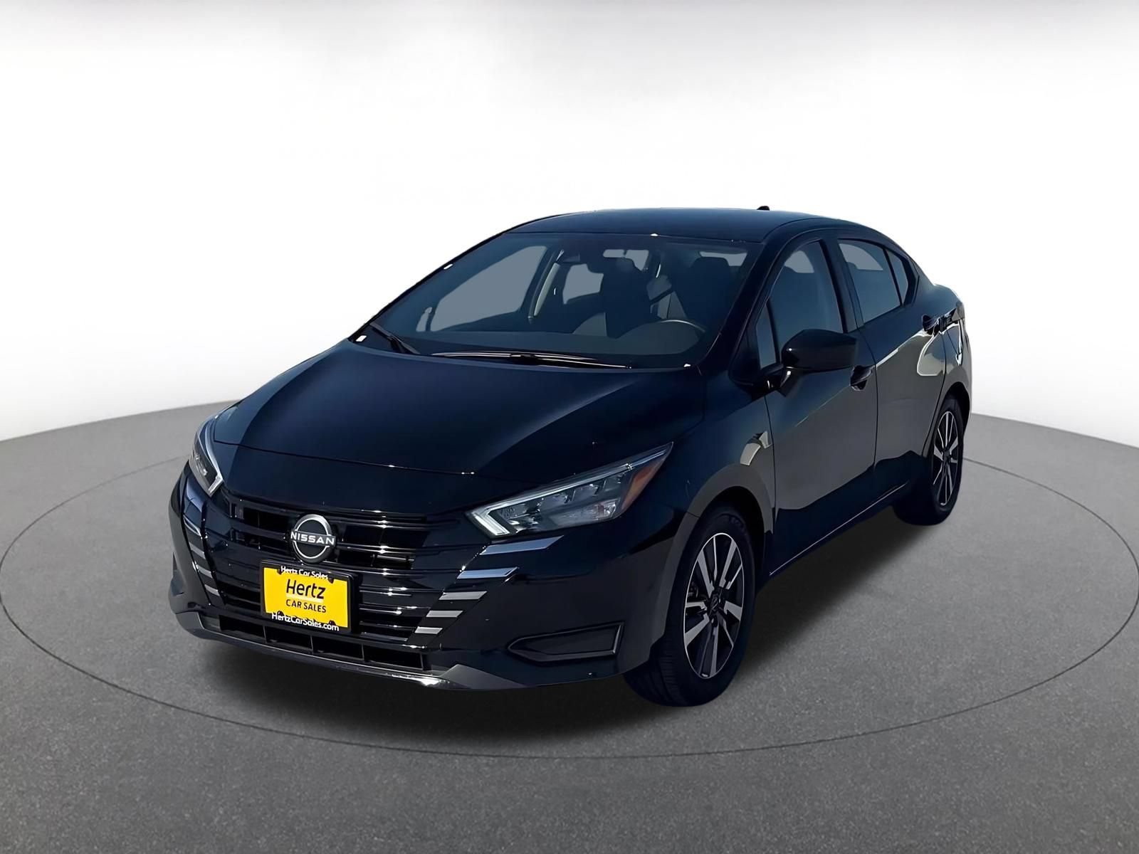 Used 2025 Nissan Versa SV FWD image 7