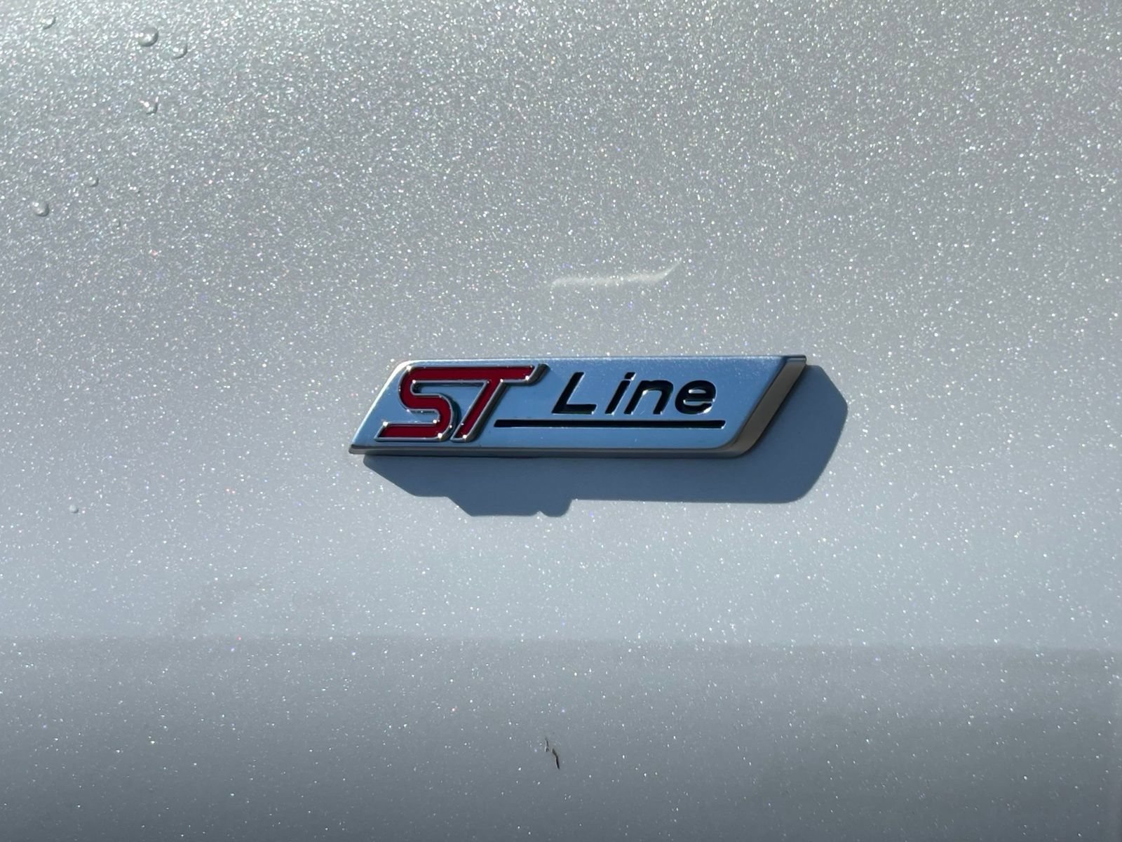 Used 2025 Ford Escape ST-Line Select AWD/4WD image 24