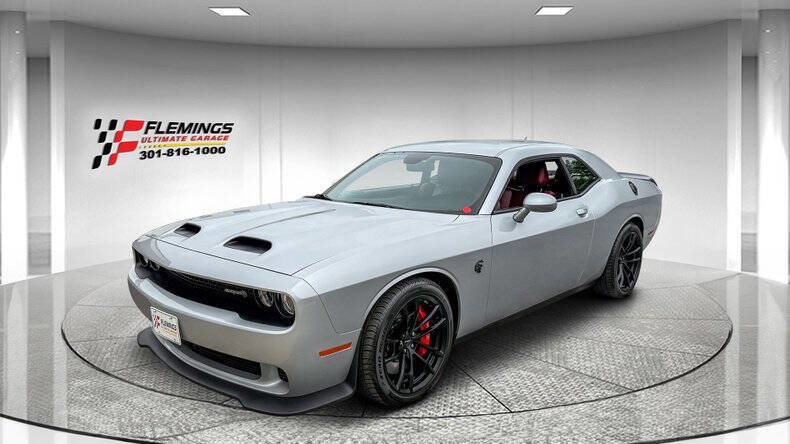 Used 2023 Dodge Challenger SRT Hellcat image 1