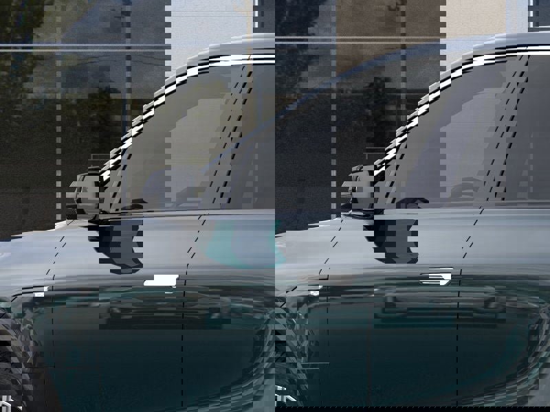 New 2025 Cadillac Lyriq Luxury image 36