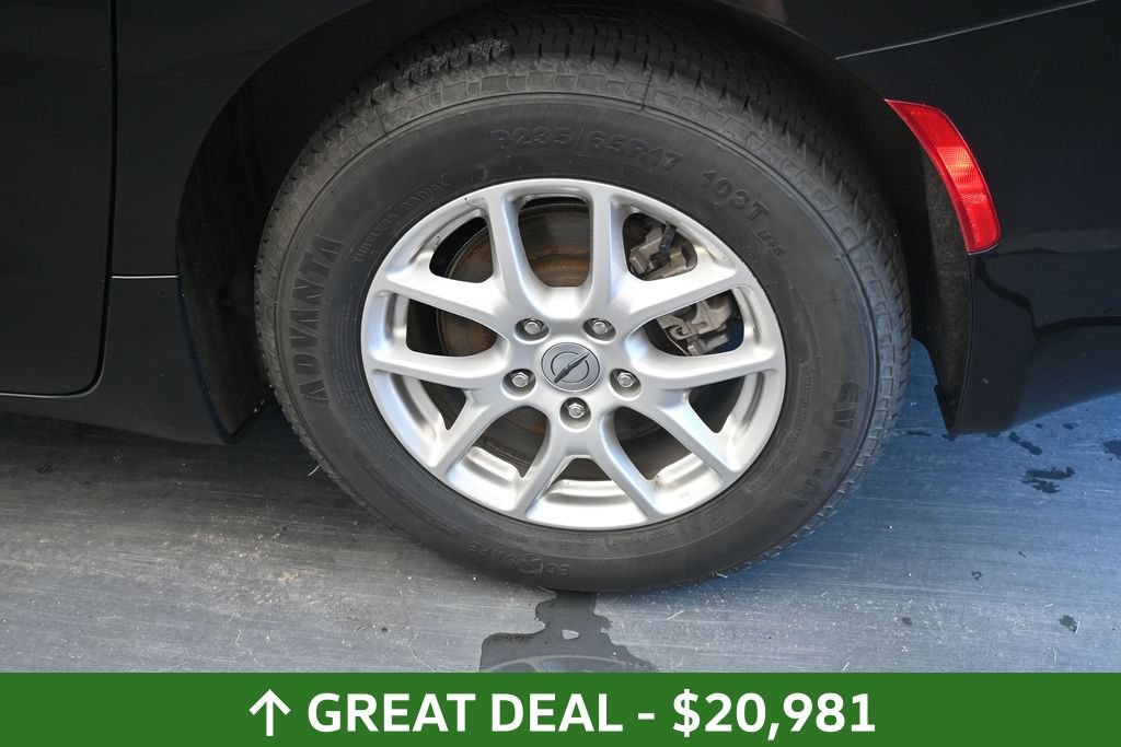 Used 2023 Chrysler Voyager LX FWD image 13
