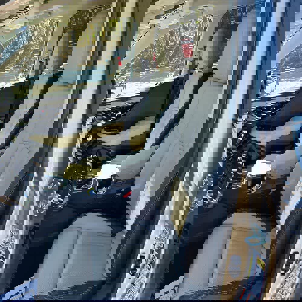 Used 2020 Subaru Outback Limited AWD/4WD image 2