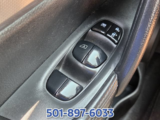 Used 2020 Nissan Rogue Sport SL FWD image 25