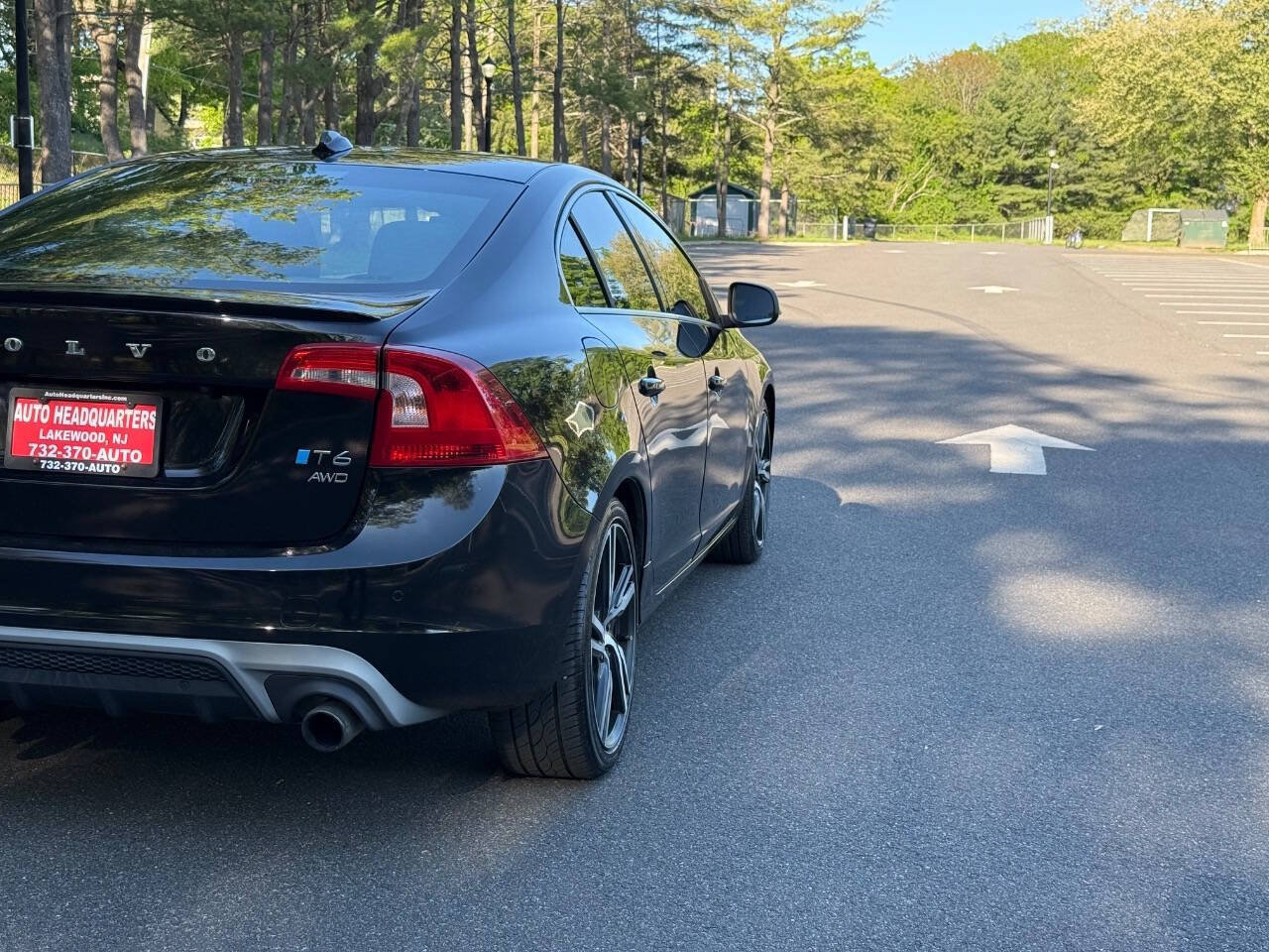 Used 2017 Volvo S60 T6 R-Design Platinum AWD/4WD image 6