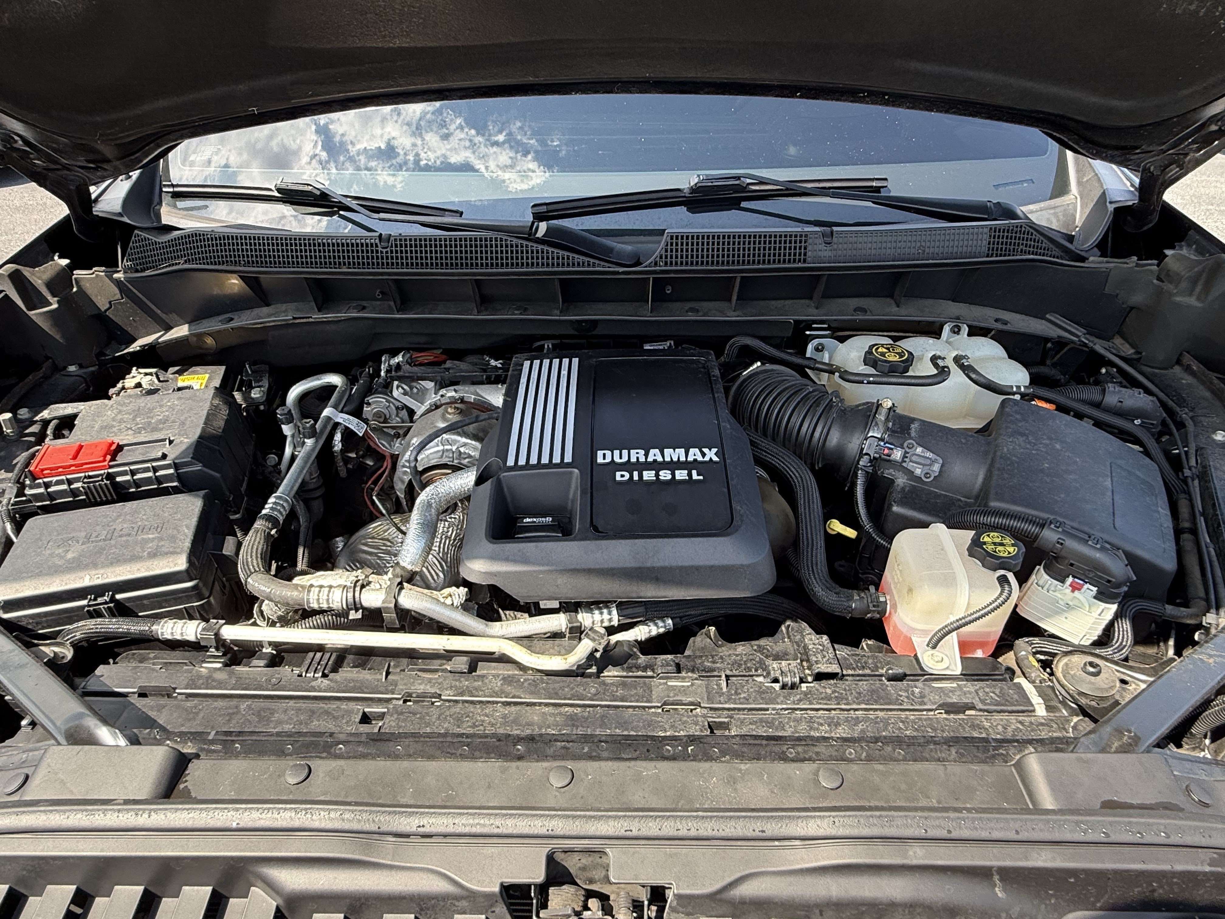 Used 2023 Chevrolet Silverado 1500 High Country w/ High Country Premium Package AWD/4WD image 38
