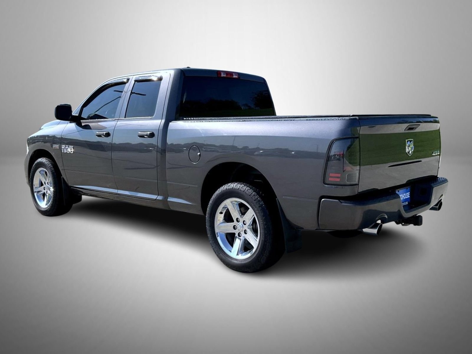 Used 2017 RAM 1500 Express AWD/4WD image 7