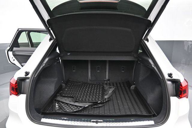 Used 2023 Audi Q3 2.0T Premium Plus w/ Premium Plus Package AWD/4WD image 32