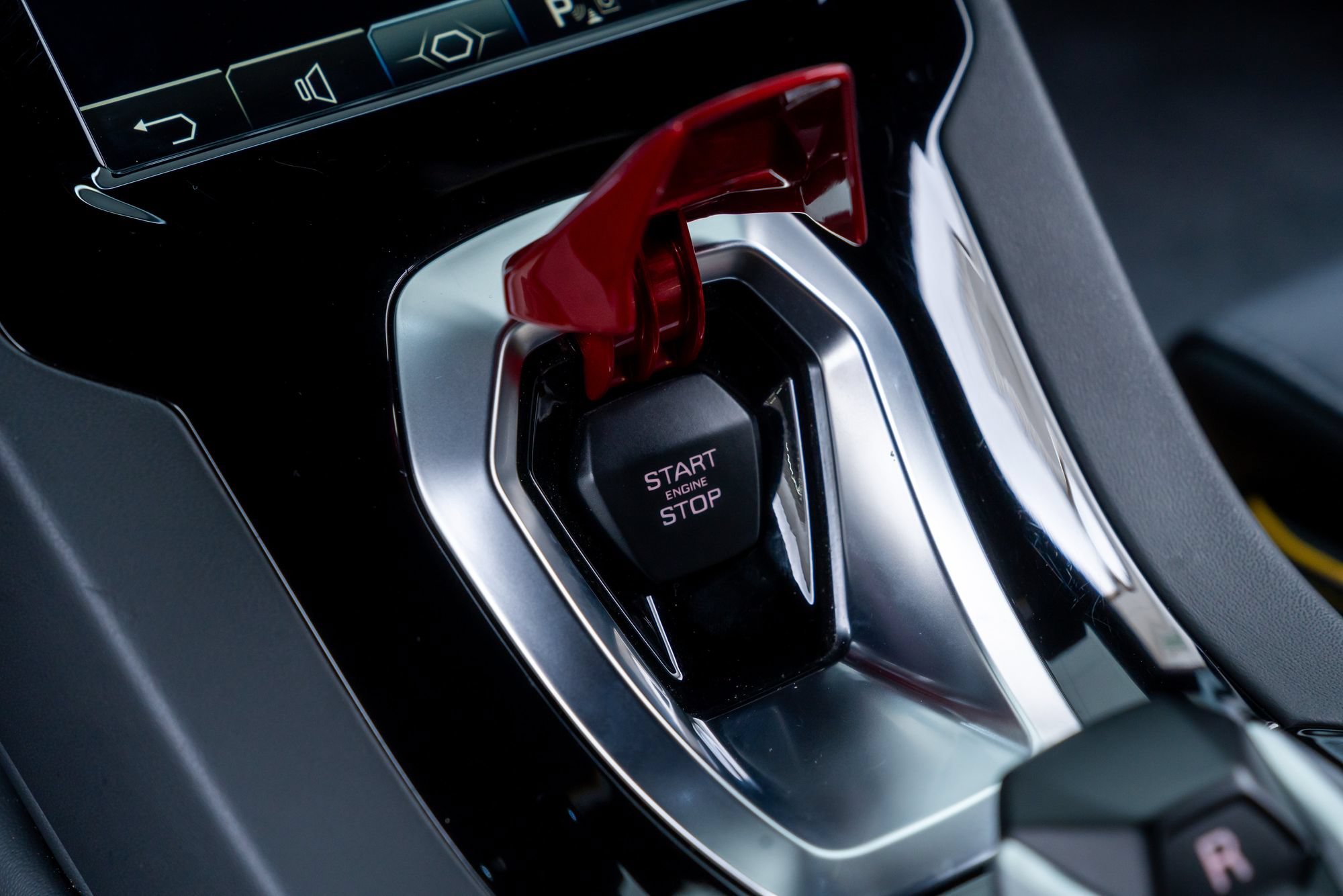 Used 2022 Lamborghini Huracan EVO RWD image 21