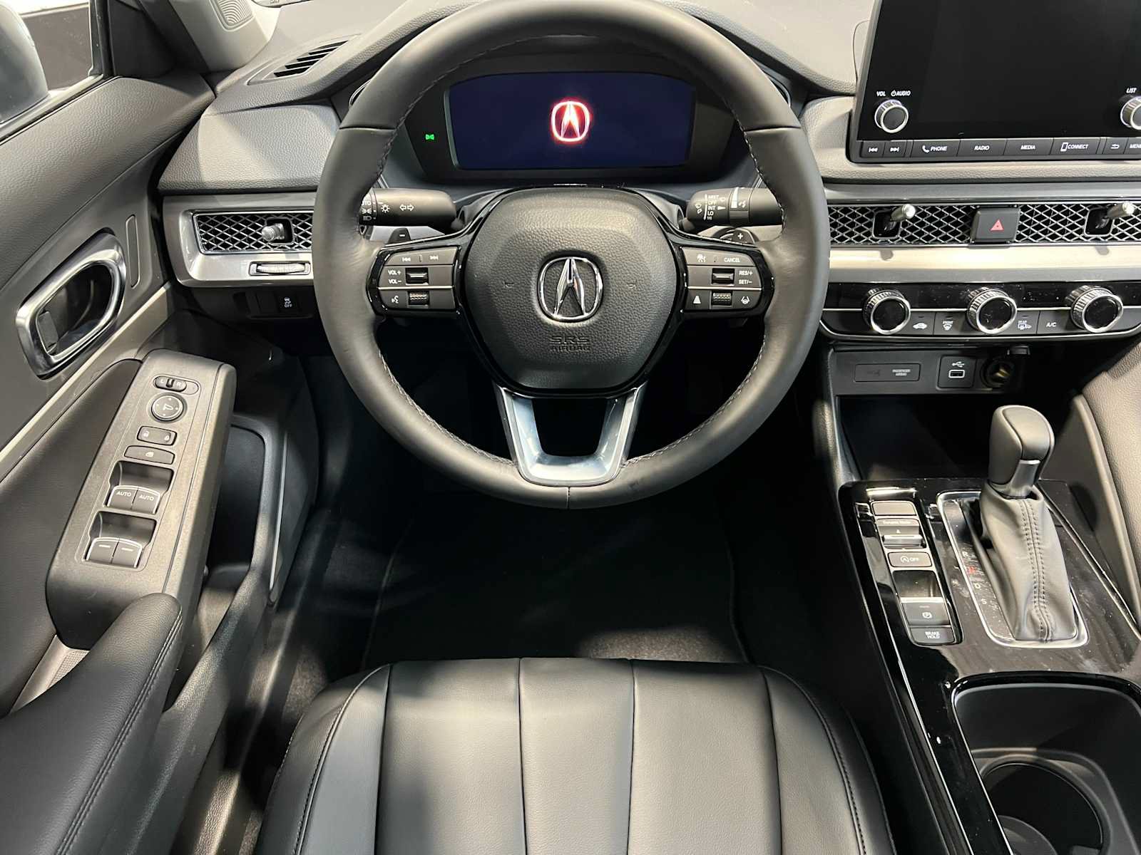New 2025 Acura Integra FWD image 16