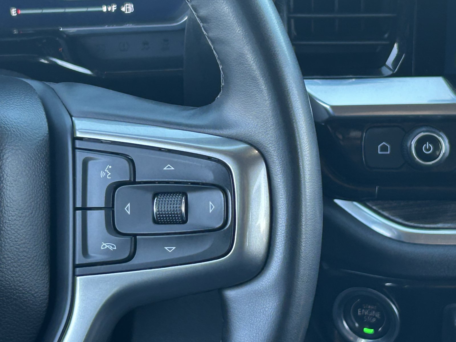 Certified 2025 Chevrolet Silverado 1500 LT RWD image 22