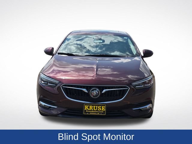 Used 2018 Buick Regal Essence w/ Driver Confidence Package #1 AWD/4WD image 12
